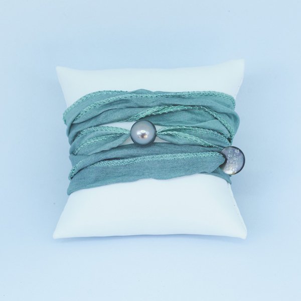 coprah-cabana-bijoux-perles-de-paradis-bracelet-taahiamanu-eucalyptus-clair-produit.jpg
