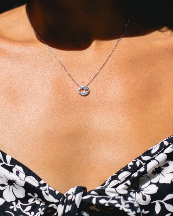 coprah-cabana-iles-du-monde-polynesie-pendentif-tahiti